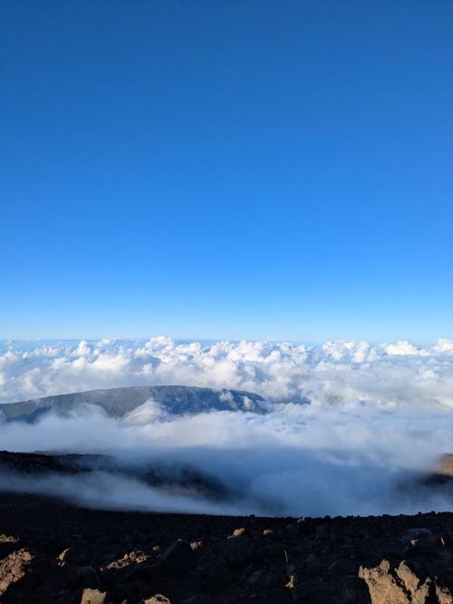 /adventures/a-louest-des-mascareignes/a-lassaut-du-piton-des-neiges/1c34b318-3c55-40fa-9931-b21314f155f0_hu12563976190382412010.jpg