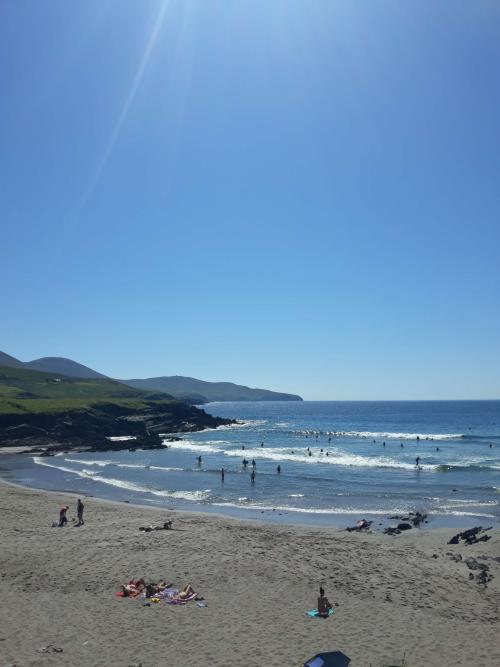 /adventures/un-%C3%A9t%C3%A9-outre-manche/de-inch-beach-%C3%A0-beara/bUkGgq8K_hu11429892561141969175.jpg