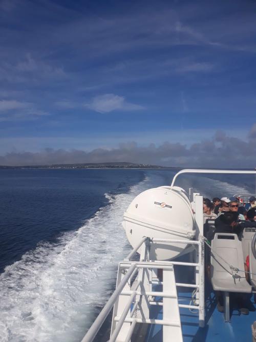 /adventures/un-%C3%A9t%C3%A9-outre-manche/de-inishmore-%C3%A0-carrigaholt/PmJkDHo3_hu9534812095603228601.jpg